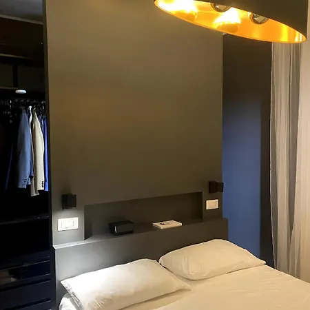 Elegante 80mq Vicino Sempione Apartamento *