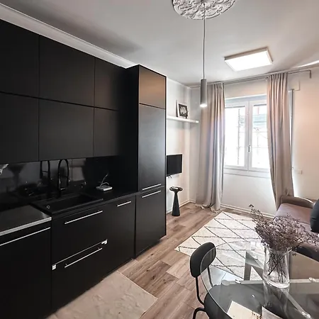 Elegante 80mq Vicino Sempione Apartamento *