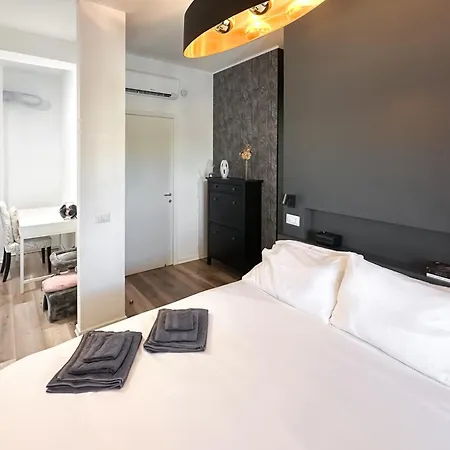 Apartamento Elegante 80mq Vicino Sempione *